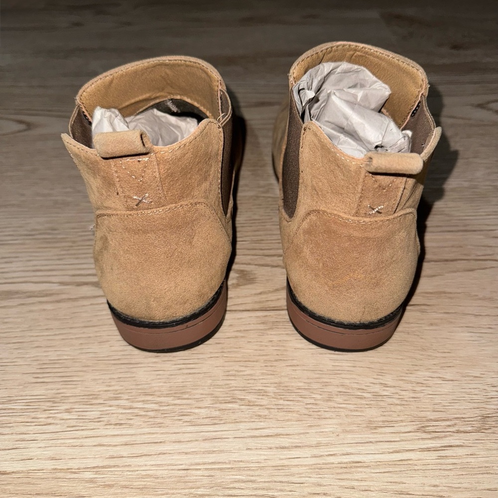 Tan Suede Chelsea Boots